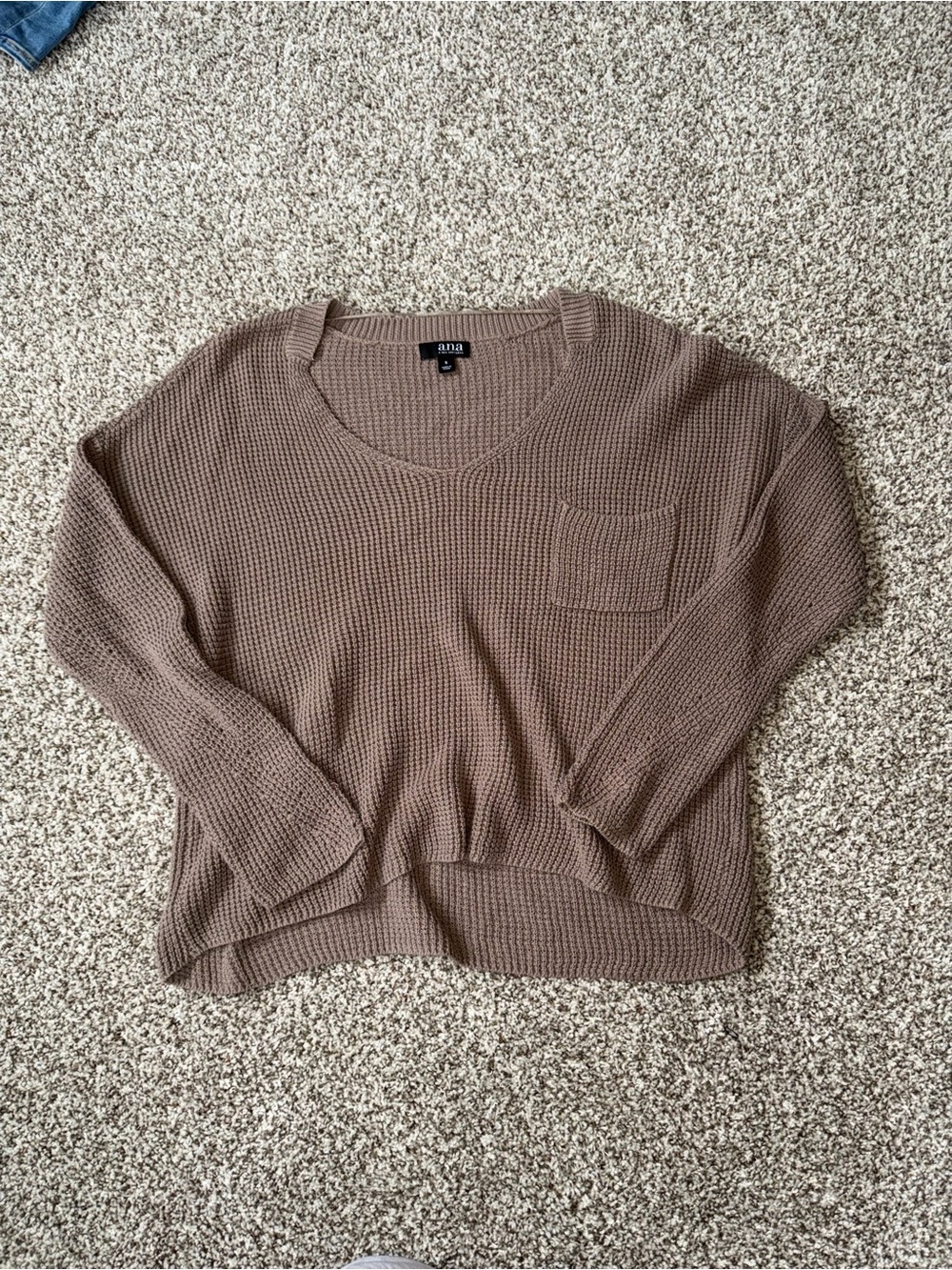 Lightweight Waffle Knit Pocket Sweater - Taupe